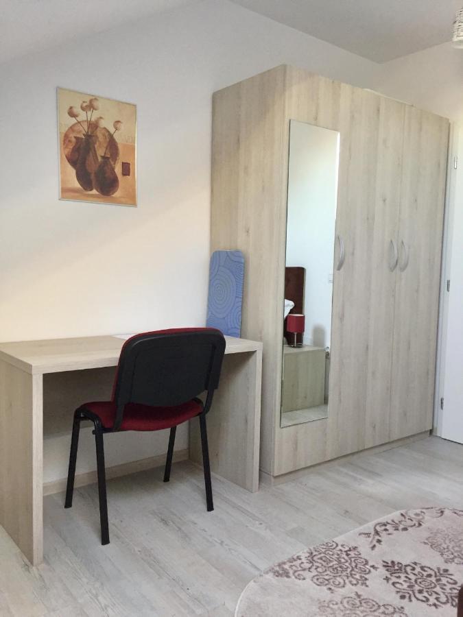 Simona Apartament Palas Mall ยาช ภายนอก รูปภาพ