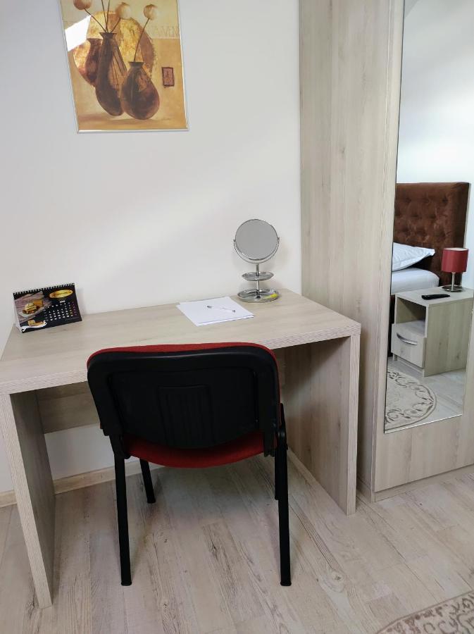 Simona Apartament Palas Mall ยาช ภายนอก รูปภาพ